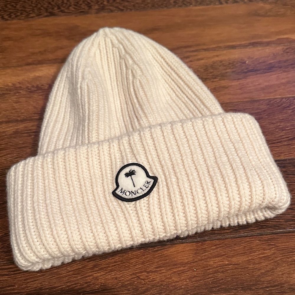 Moncler & Palm Angels Ivory Knit Hat - Picture 3 of 7